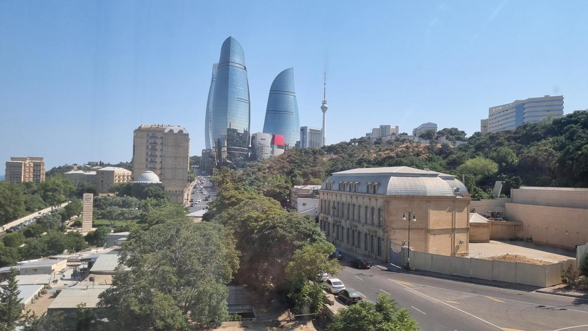 Baku Sea View Hotel Bagian luar foto