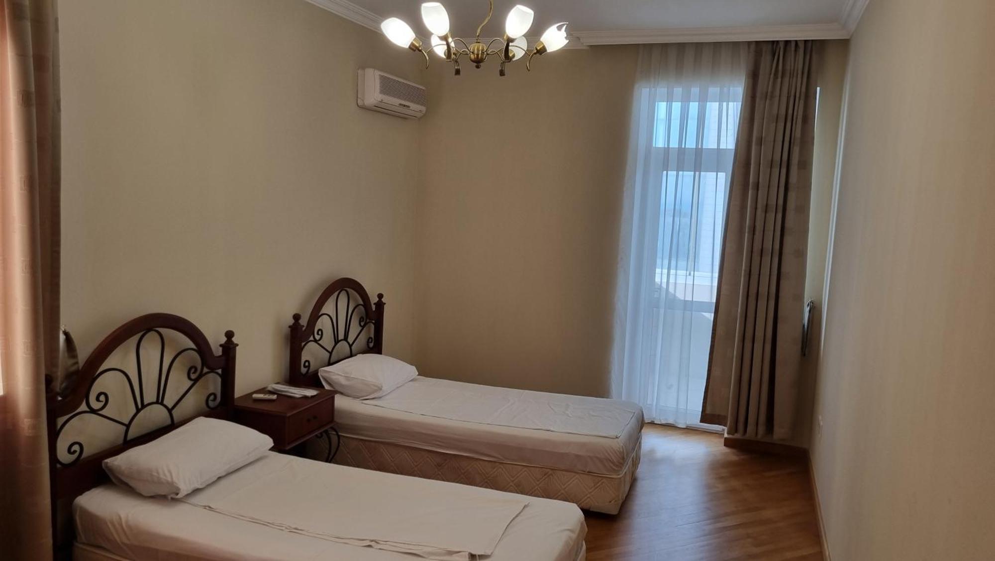 Baku Sea View Hotel Bagian luar foto